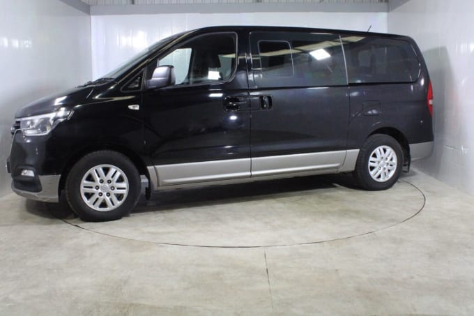 2025 Hyundai I800