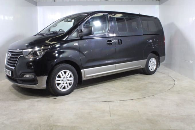 2025 Hyundai I800