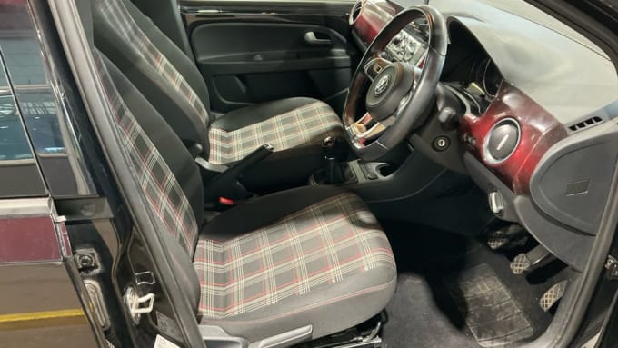 2025 Volkswagen Up!