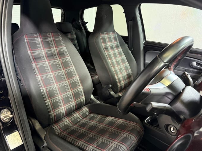 2025 Volkswagen Up!