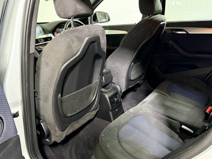 2025 BMW X1