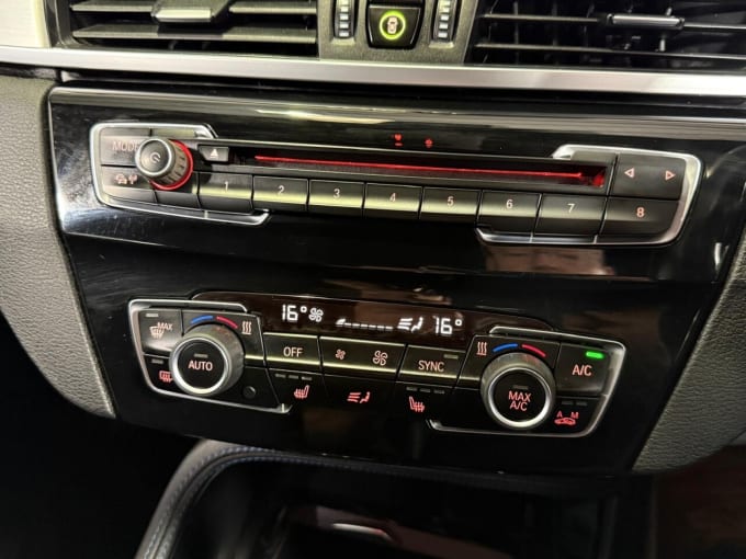 2025 BMW X1