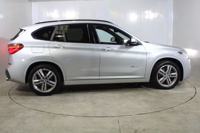 2025 BMW X1