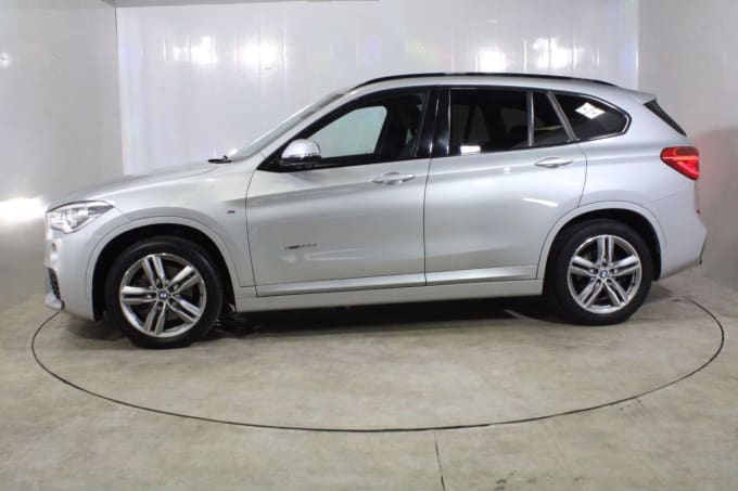 2025 BMW X1