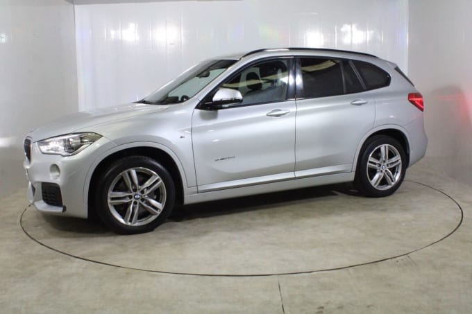 2025 BMW X1