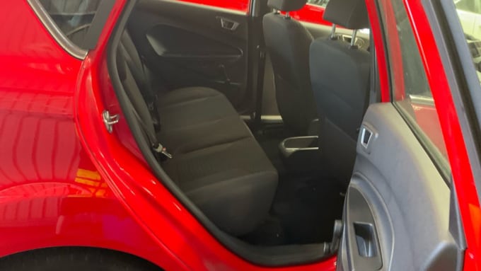 2025 Ford Fiesta