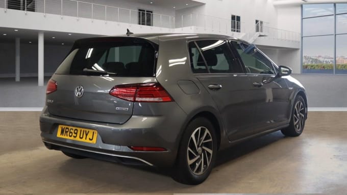 2025 Volkswagen Golf