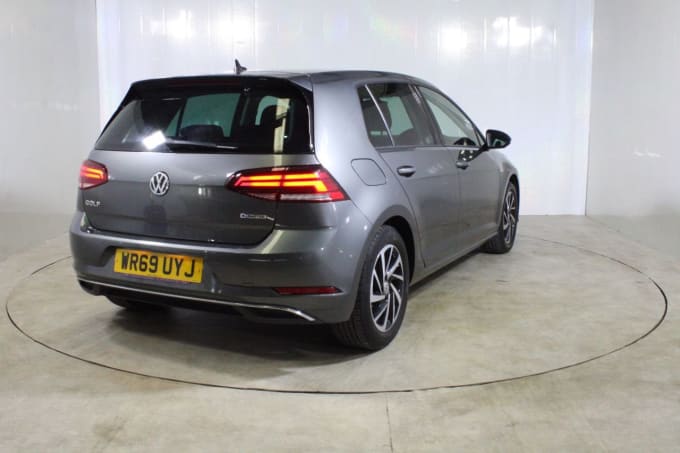 2025 Volkswagen Golf