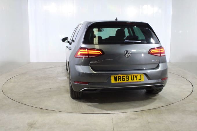 2025 Volkswagen Golf