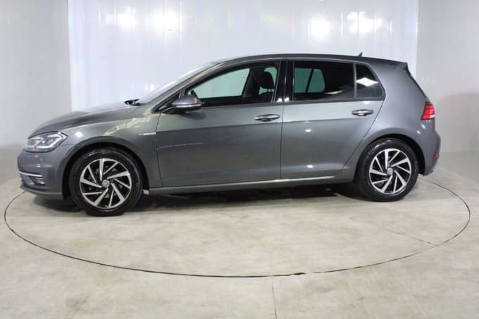 2025 Volkswagen Golf