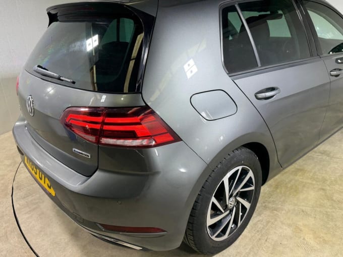 2025 Volkswagen Golf