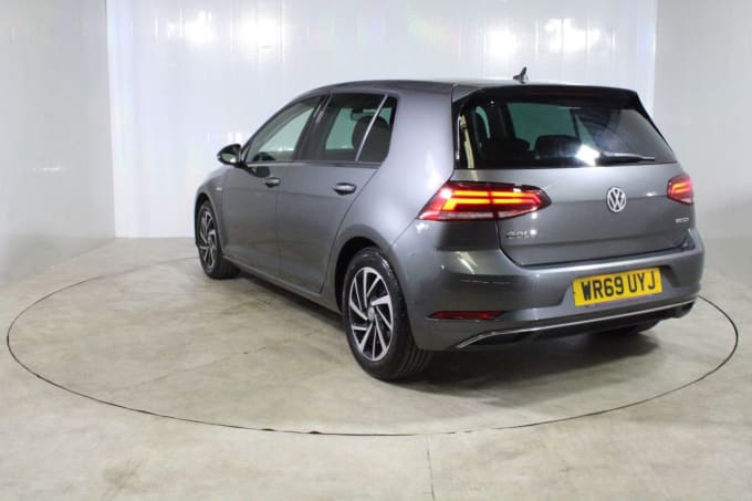 2025 Volkswagen Golf