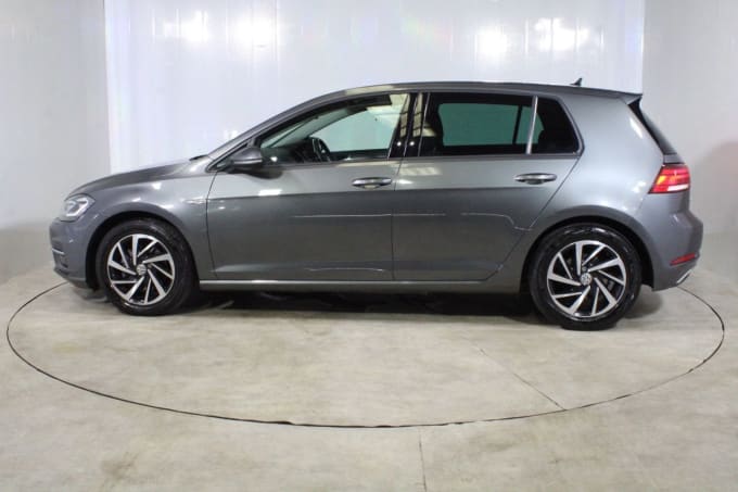 2025 Volkswagen Golf