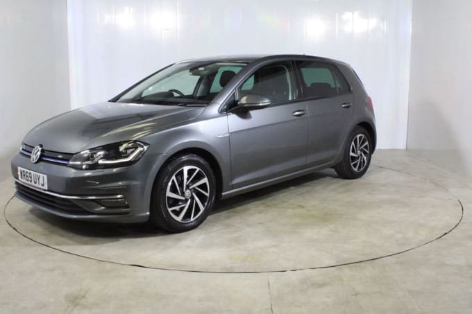 2025 Volkswagen Golf