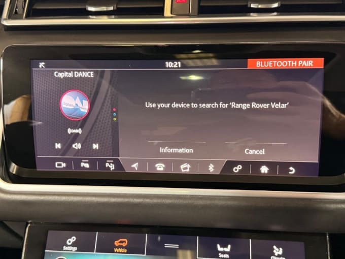 2025 Land Rover Range Rover Velar