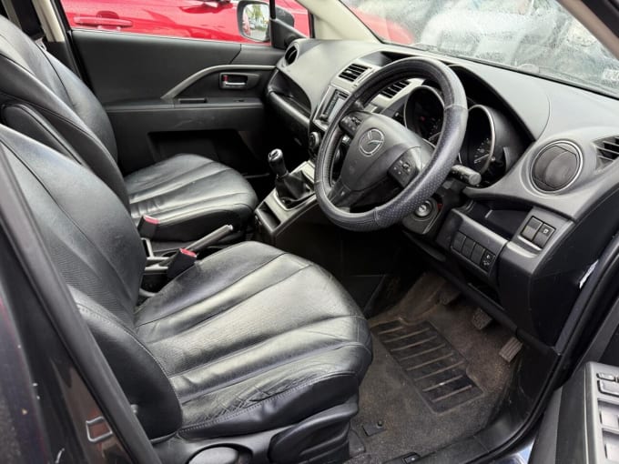 2025 Mazda Mazda5