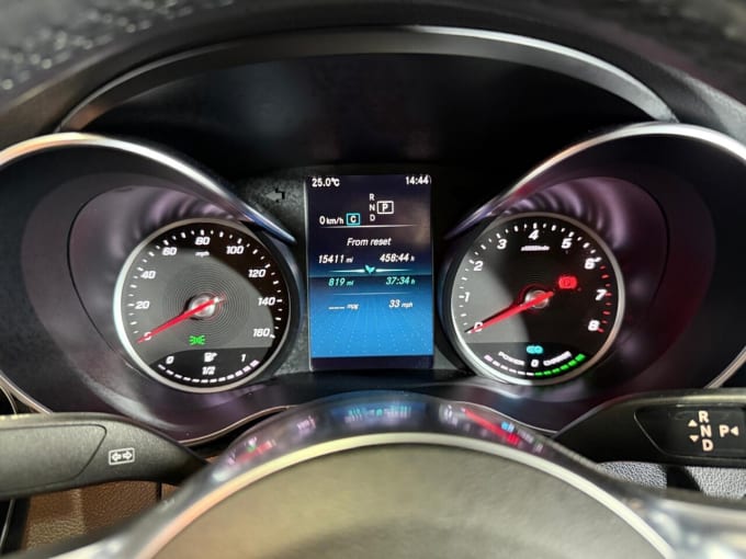 2025 Mercedes-benz Glc
