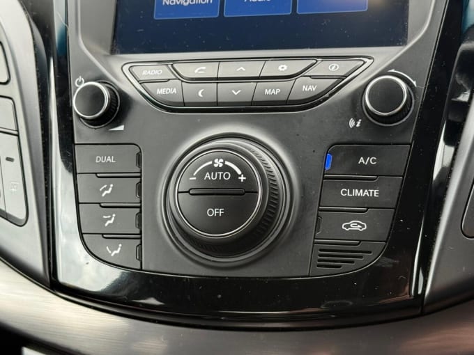 2025 Hyundai I40