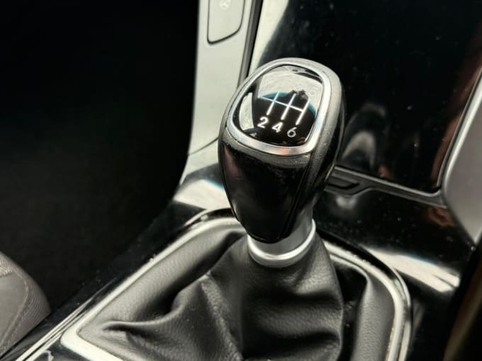 2025 Hyundai I40