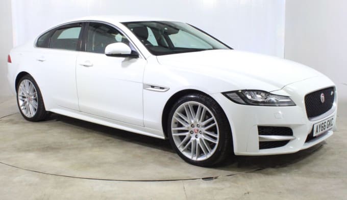 2025 Jaguar Xf