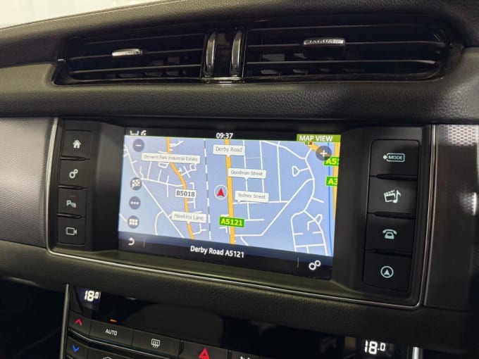 2025 Jaguar Xf