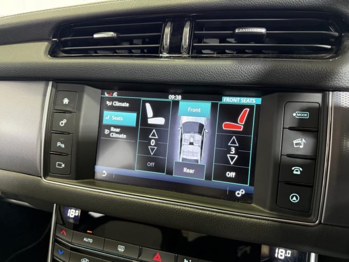 2025 Jaguar Xf