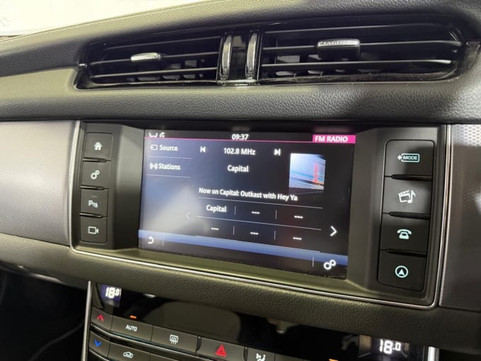 2025 Jaguar Xf