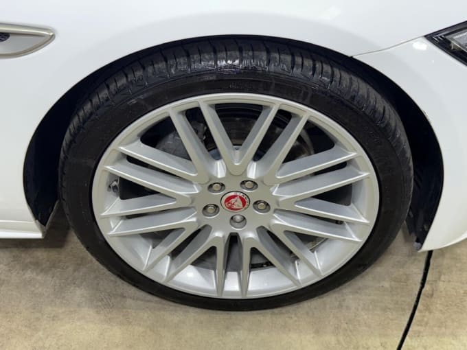 2025 Jaguar Xf