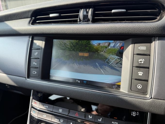 2025 Jaguar Xf
