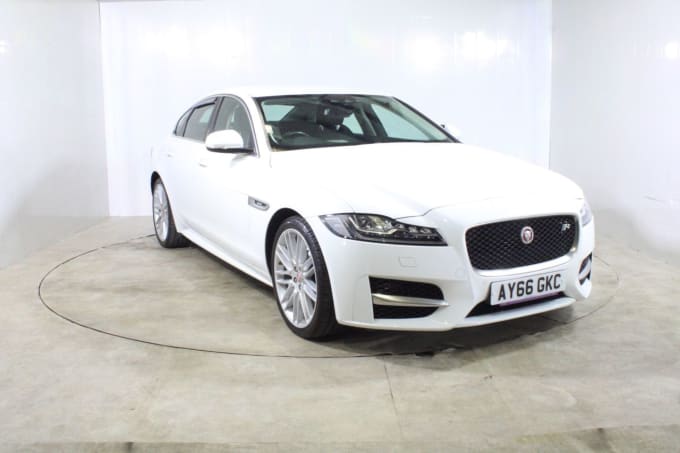 2025 Jaguar Xf