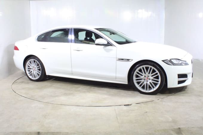 2025 Jaguar Xf