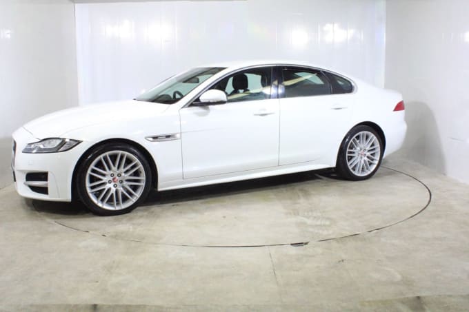 2025 Jaguar Xf