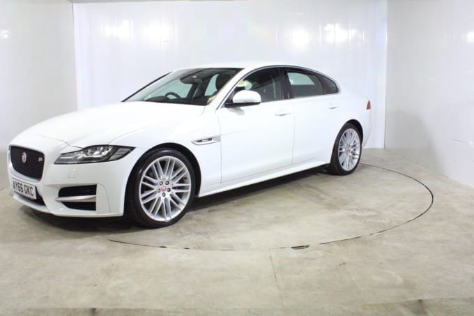 2025 Jaguar Xf