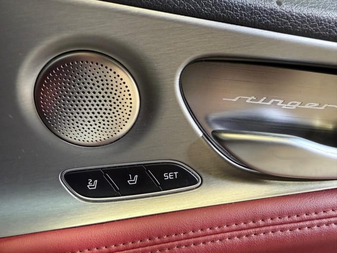2025 Kia Stinger