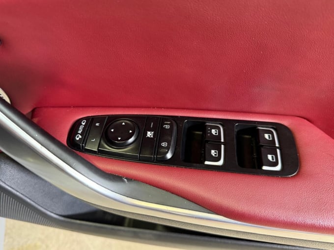 2025 Kia Stinger
