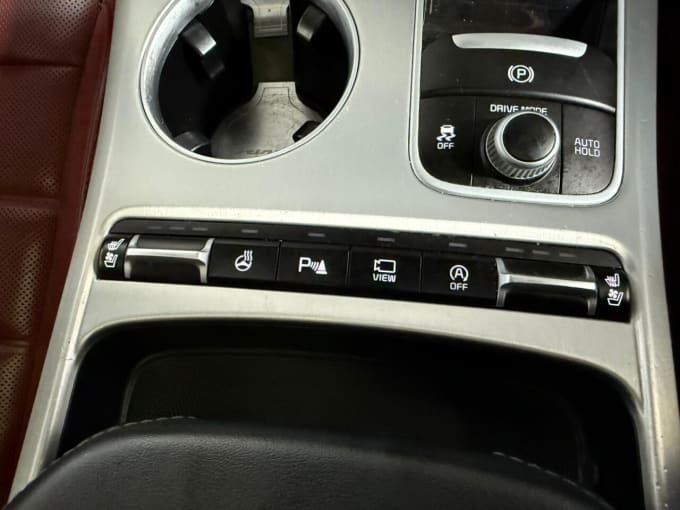 2025 Kia Stinger