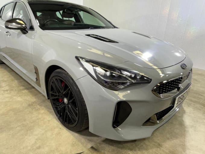 2025 Kia Stinger