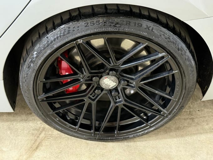 2025 Kia Stinger