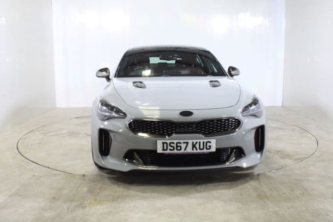 2025 Kia Stinger