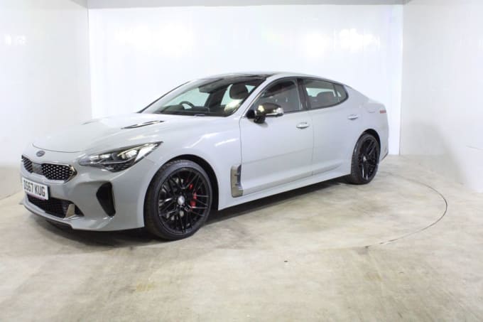 2025 Kia Stinger