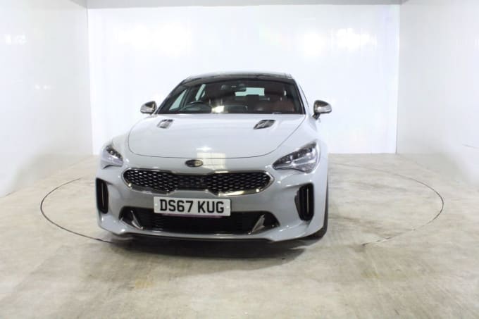 2025 Kia Stinger