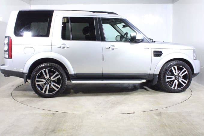 2025 Land Rover Discovery 4