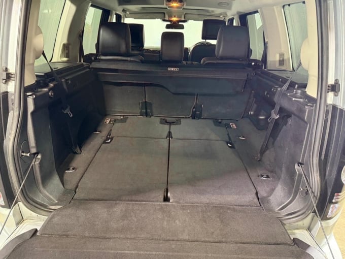 2025 Land Rover Discovery 4