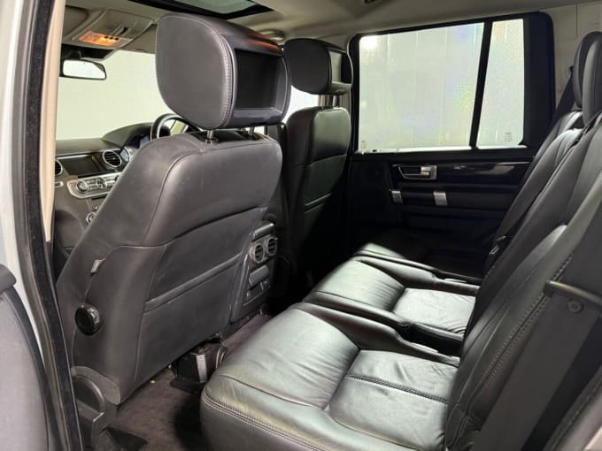 2025 Land Rover Discovery 4