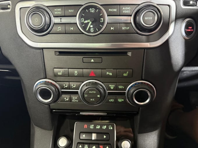 2025 Land Rover Discovery 4
