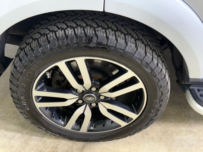 2025 Land Rover Discovery 4