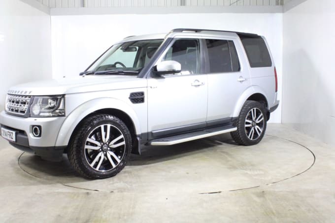 2025 Land Rover Discovery 4