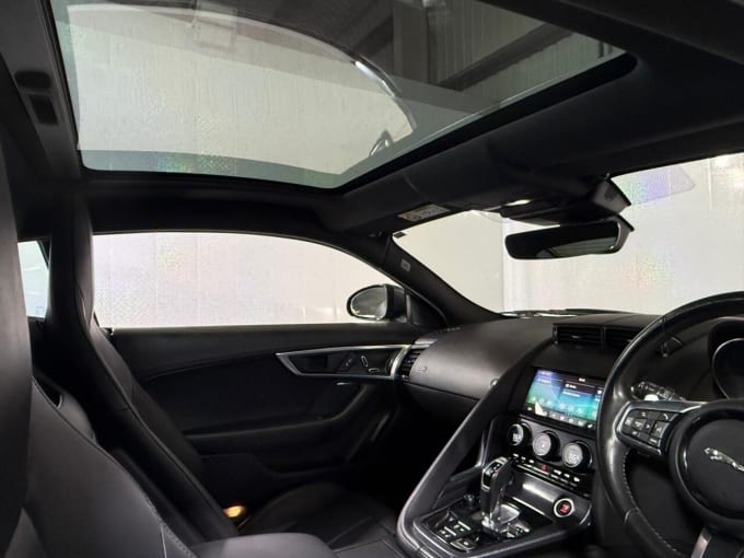 2025 Jaguar F-type