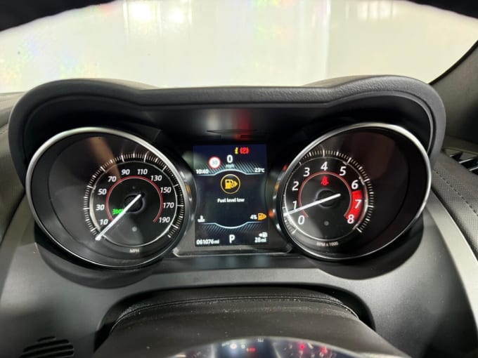 2025 Jaguar F-type