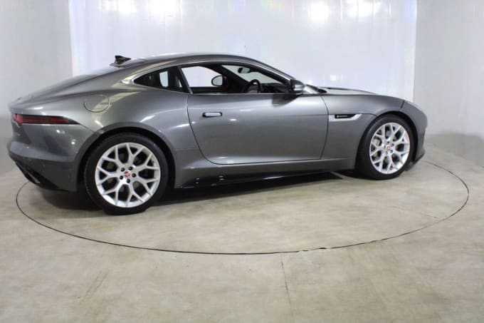2025 Jaguar F-type